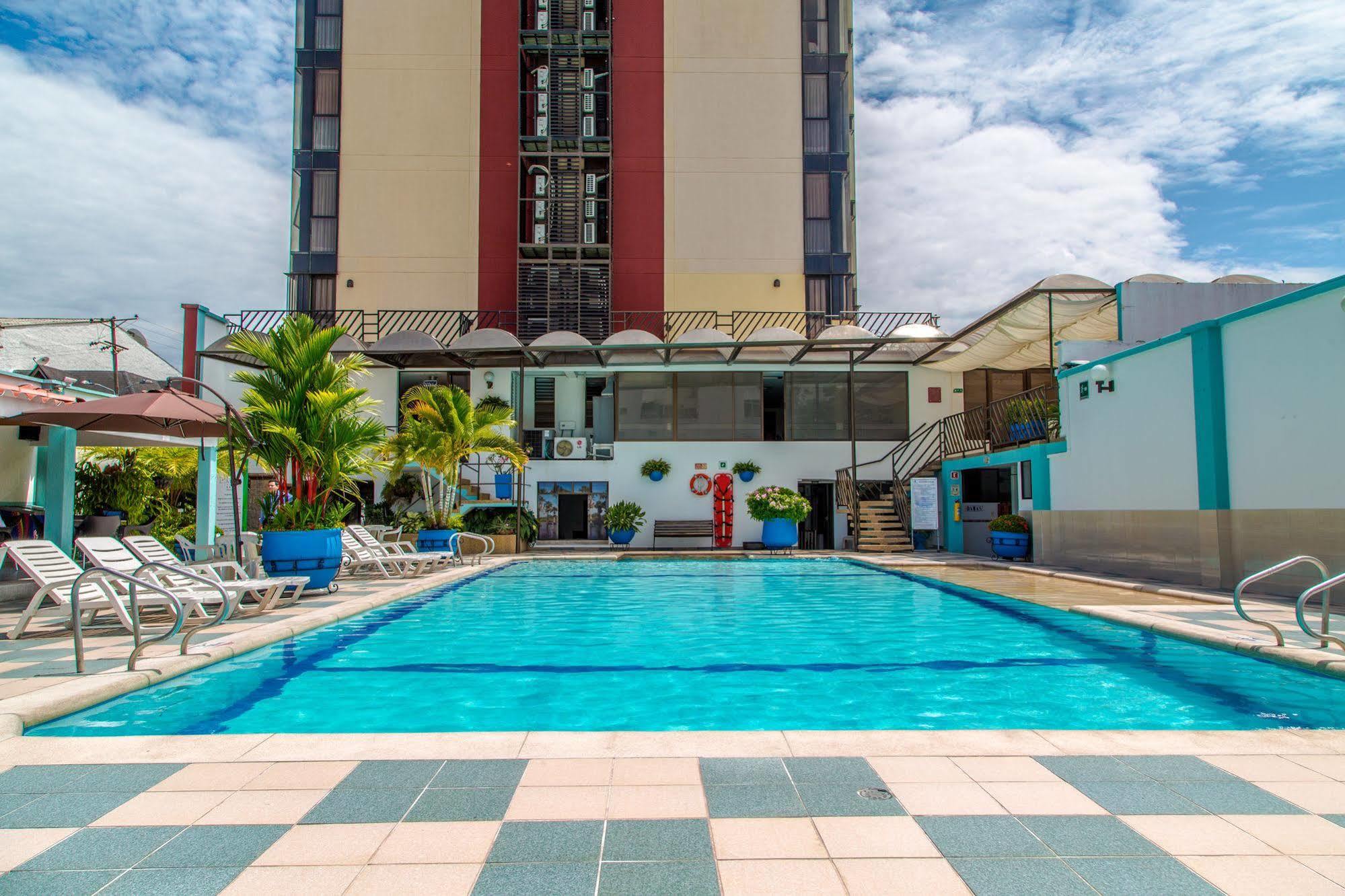 Hotel Don Lolo Villavicencio Buitenkant foto